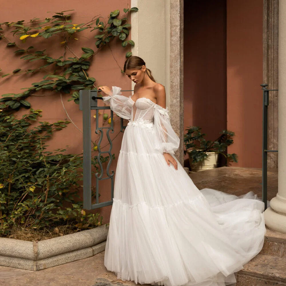

Sexy Off the Shoulder Wedding Dresses Sweetheart Neck A-line Bridal Gowns Sequined Appliques Sweep Train Tulle Robe De Mariee