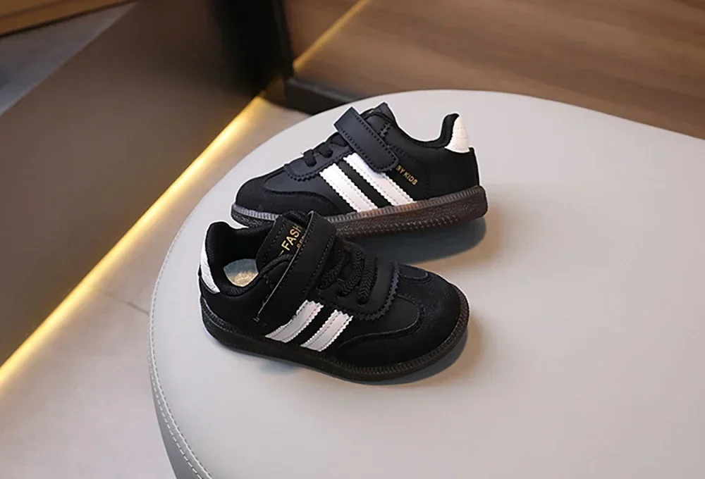 Kids Barefoot Walking Shoes - Fashion Sneakers for Boys  Girls Wide Toe Tennis Flats