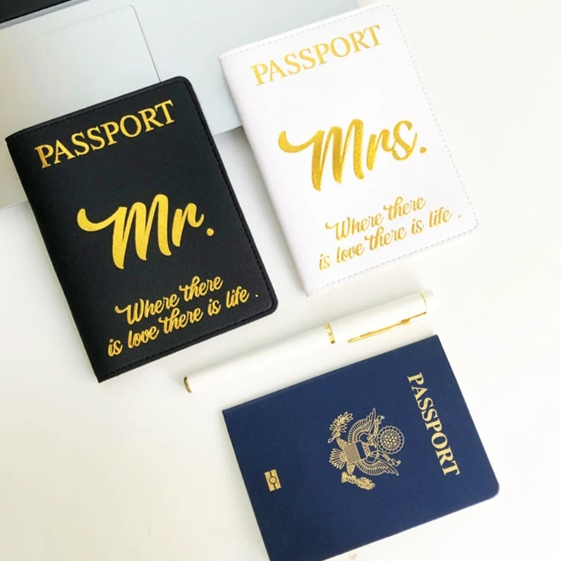 

Mr Mrs PU Leather Passport Case Holder Luggage Tag Travel Credit Card Protector Wedding Gift for Women Men Lover Couple