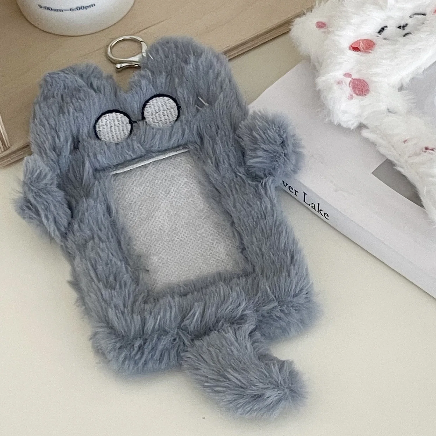 1pcs Plush Photocard Holder with Keychain, Cute Rabbit Plush Photocard Holder, Cartoon Card Cover Rabbit Photo Protective Case 3