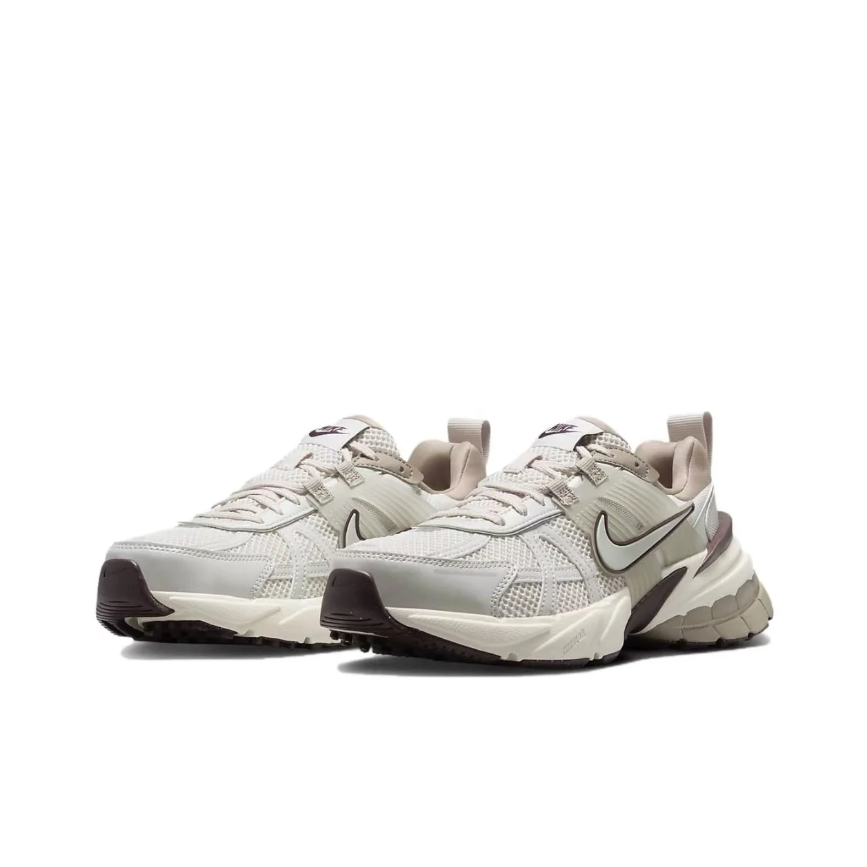 Womens sneakers Nike V2K Run Light Orewood Brown low-top shock absorption FD0736-103