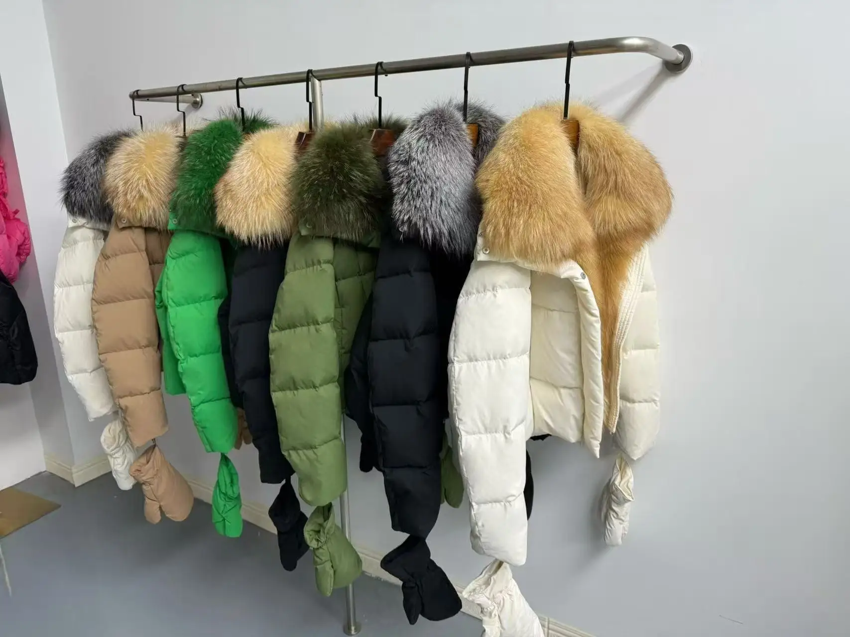 2026 New Autumn 90 Winter Goose Down Jacket Warm Women Coat Oversized Real Fox Fur Collar Thick Luxury Fashion Outerwear
