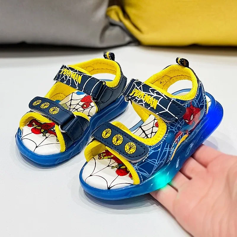 New Disney boys Spider-Man cute Sandals shoes non-slip soft bottom sports shoes for girl gift