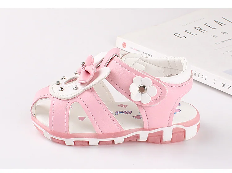 Toddler Girls Summer Sandals New LED with Lights Infant Girls Sandals Flower Bow Luminous Lightweight Breathable Kids Baby Shoes extra wide fit children's shoes