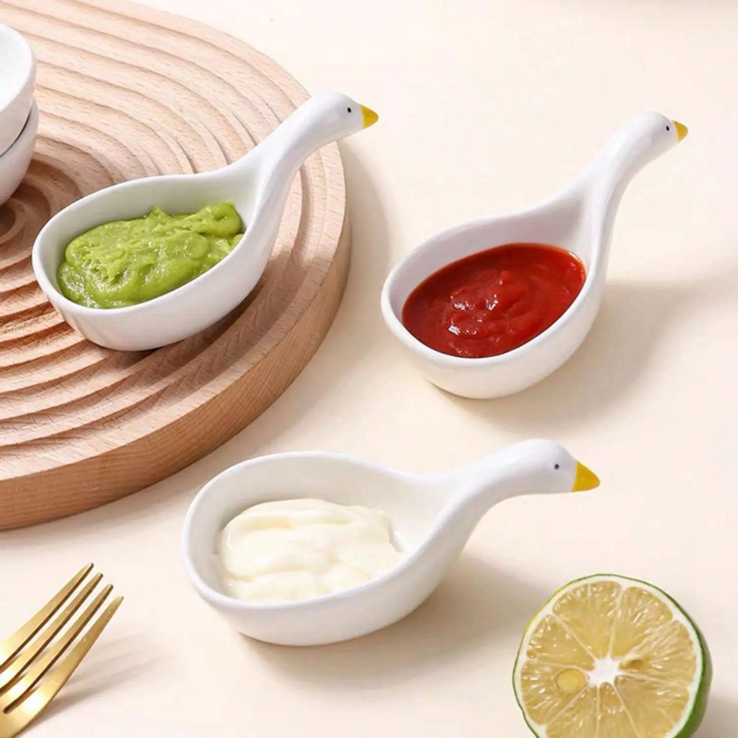 2pcs1set 40ml cute and cute swan/duck shape ceramic seasoning dish, soy sauce dish, chili mustard ketchup,