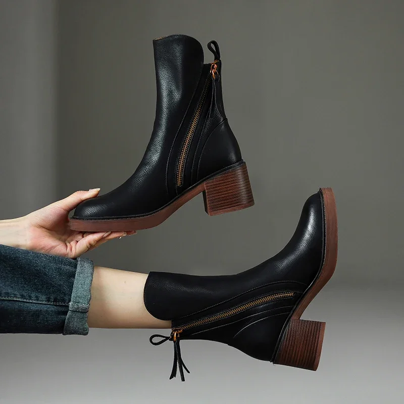 

Autumn Winter Women Shoes Leather Short Boots for Women Round Toe Chunky Heel Boots Zipper Ankle Boots Female Platform Heel