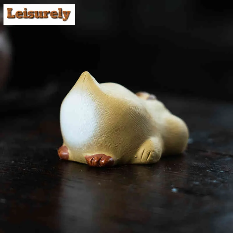 Yixing Zisha Cute Little Yellow Duck Tea Pet Elegant Fish Tank Landscaping Tea Figurine Play Toys Tea Statue Ornaments Craft