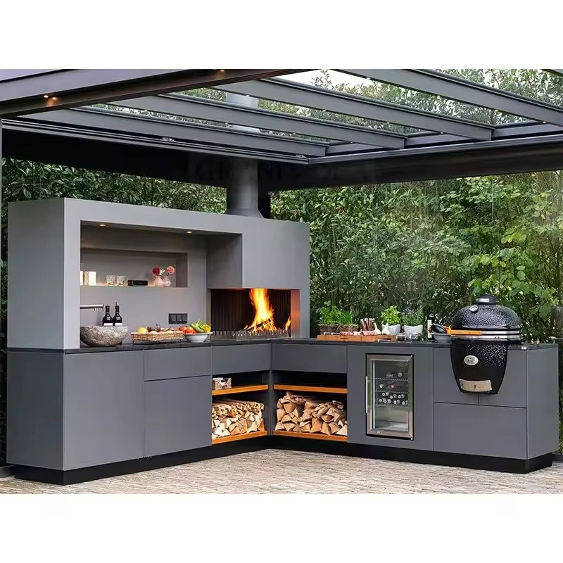 Custom Outdoor Kitchen BBQ Grill 3