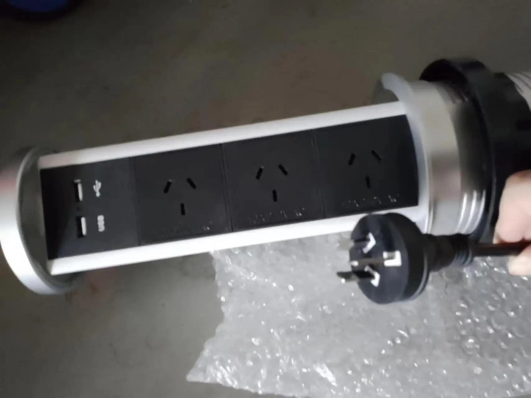 타워 소켓 히든 주방 카운터 수동 풀업 브라질 전원 콘센트 타워 USB 소켓 테이블탑 무선 충전 소켓