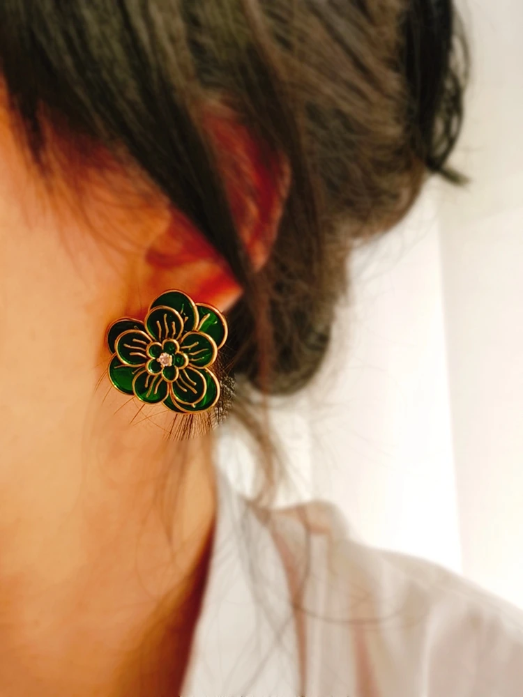 

Brass Retro Flower Stud Earrings Women Jewelry Punk Party T Show Gown Runway Trendy Korean Japan Israel Style INS