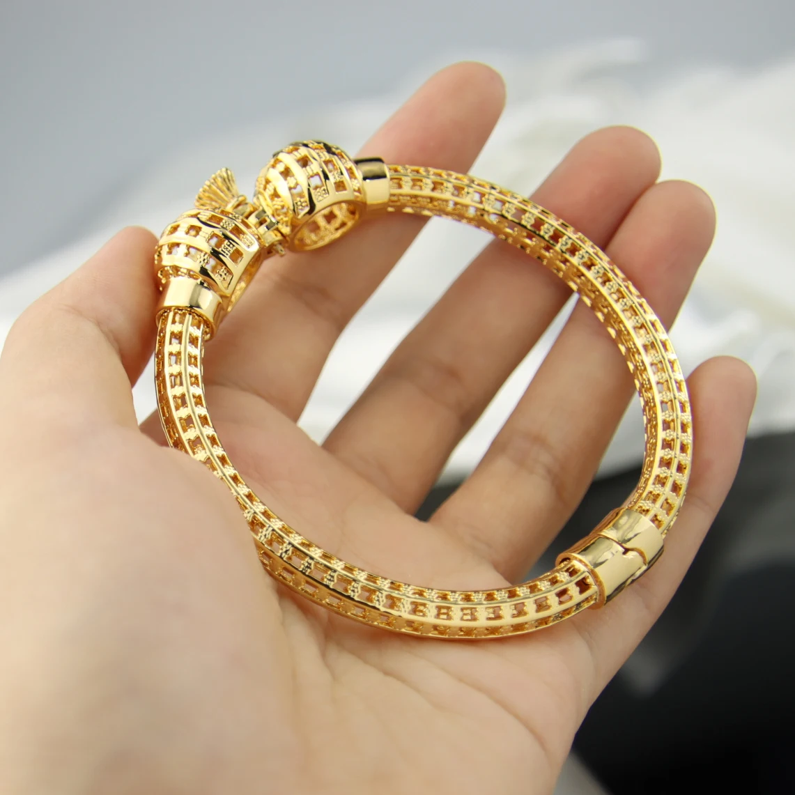 Gold Bangles Wholesale 21k Gold Jewelry Filigree K D M Hearts