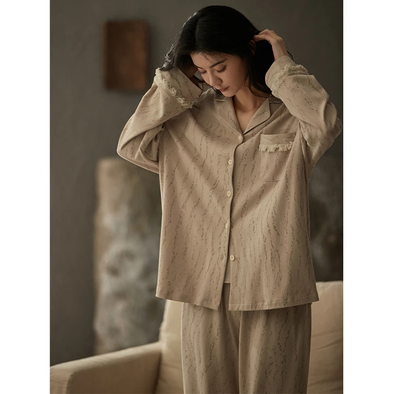 

Spring 2024 Pajamas Cotton Long-Sleeved Trousers with Integrated Stripes Can be Worn Outside a High-quality Loungewear Set