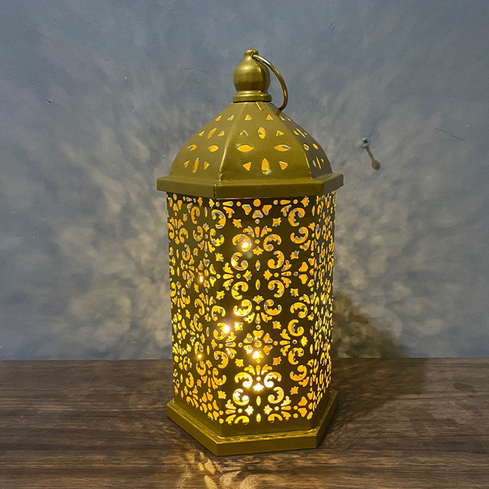Rustic Old Fashioned Light Up Lantern, Metal/Glass​