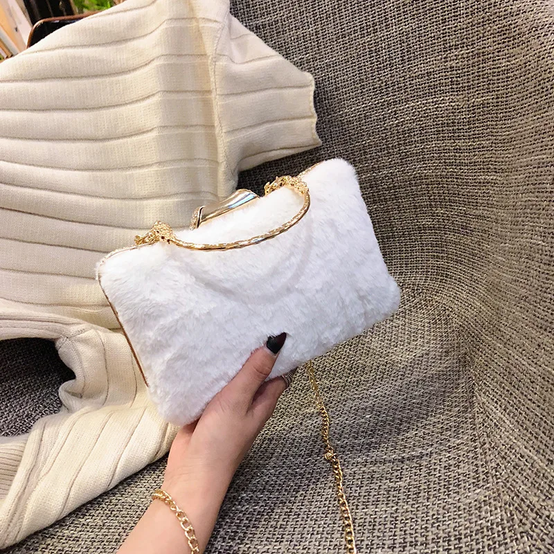 Shoulder bag for women Fluffy bag for women 2022 New fashion hand-held cross-body bag for banquet fluff bag for women with chain
