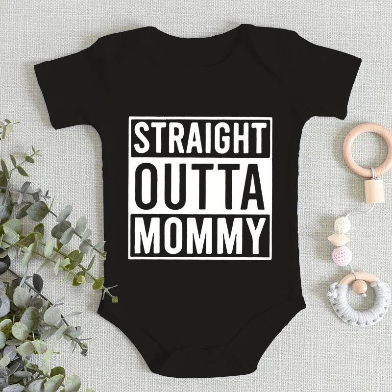 Straight Outta Mommy 재미 있은 프린트  바디 슈트 크리 에이 티브 패션 가을 코튼  롬퍼 반팔 소년 소녀 점프 슈트