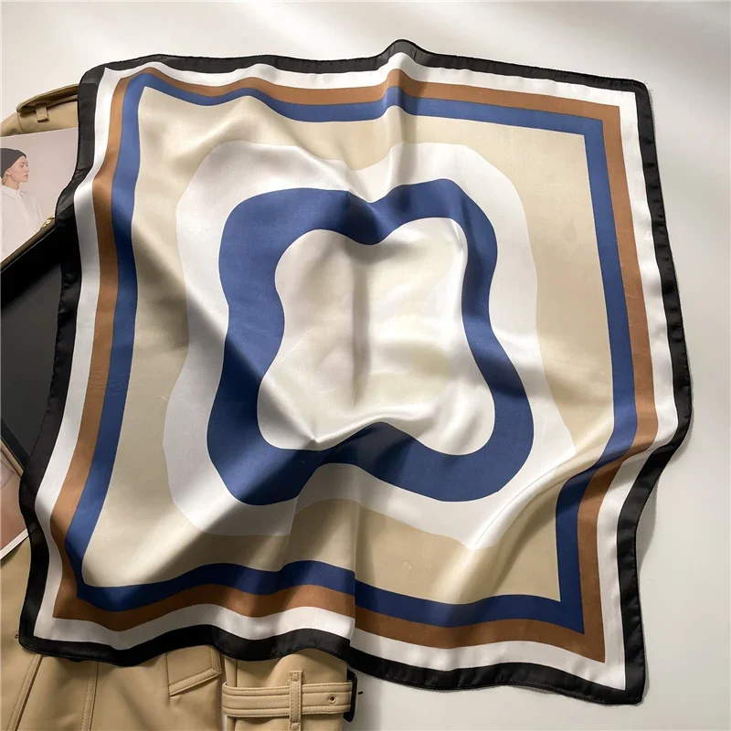 Рисунок 6 - 2022 Шелковый квадратный шарф