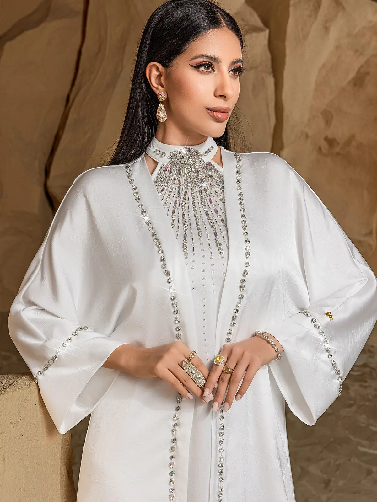 ƶ  Ÿ   帱   Kaftan  ƽ 巹 Abaya 2  Ʈ  ̺ 