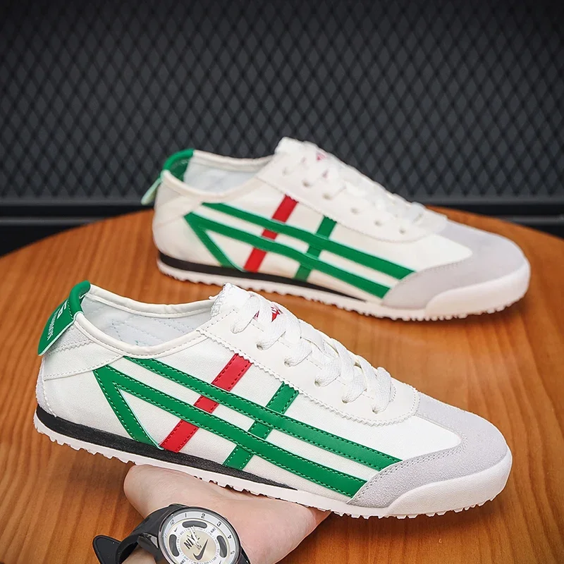 حذاء رياضي رجالي جلد