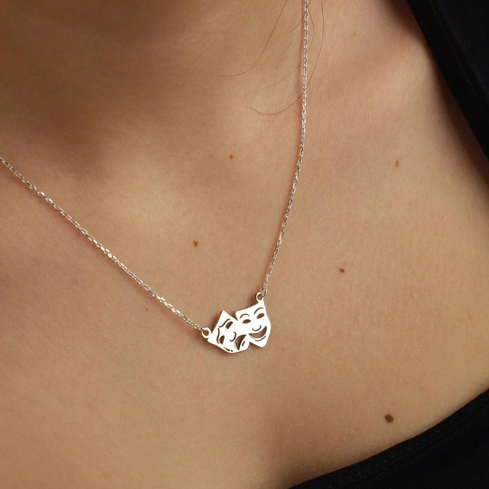 Рисунок 4 - Персонализированное ожерелье-маска