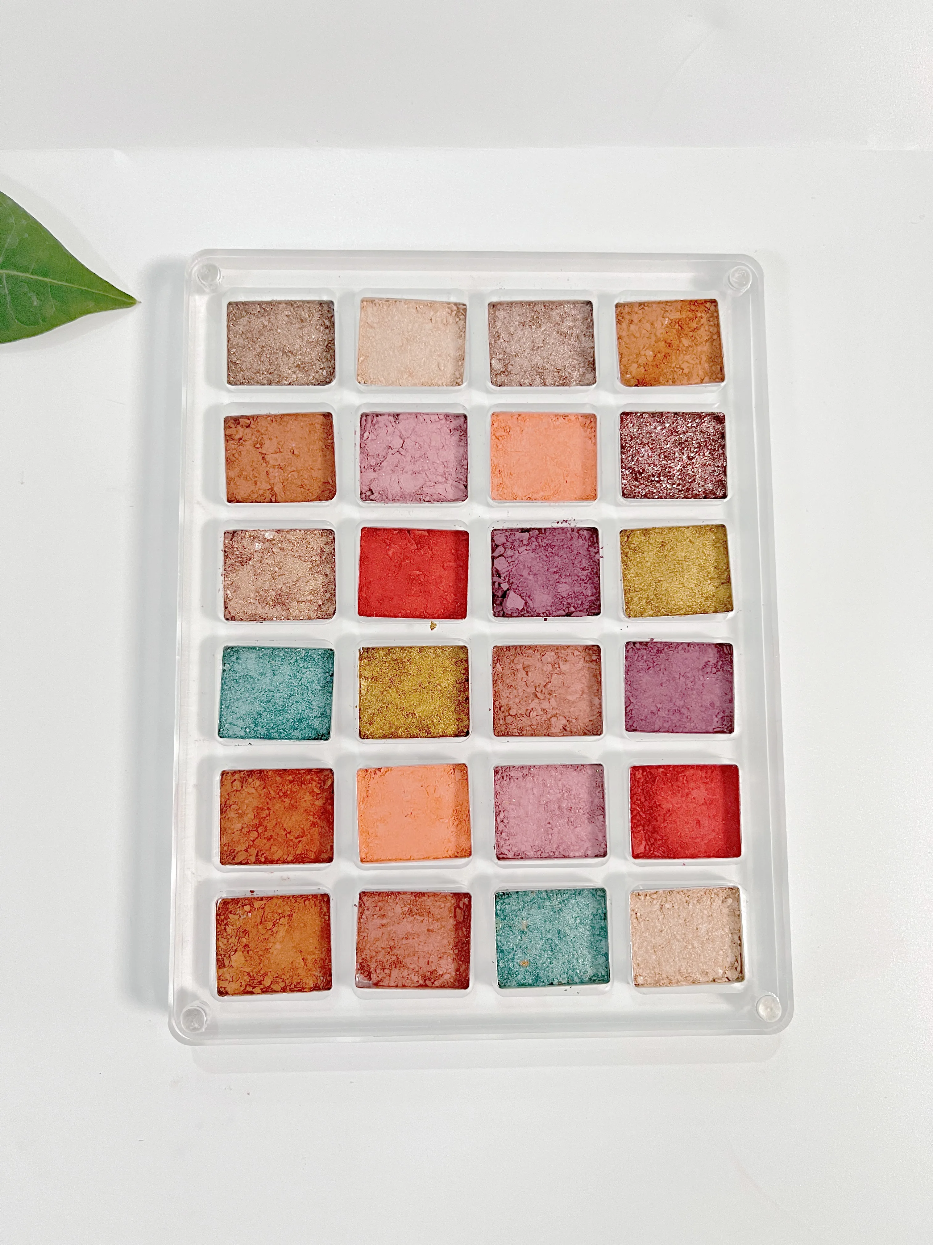 Yicai  New 24 Slots Square Shape Transparent Acrylic Durable Using Empty Magnetic Palette Slot Size: 25*22mm 6