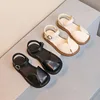 Girls Summer Sandals Toe-covered Anti-kick 2024 Brand New Children Flat Sandals Princess Retro Classic Ins Hot Fashion Soft Chic 1
