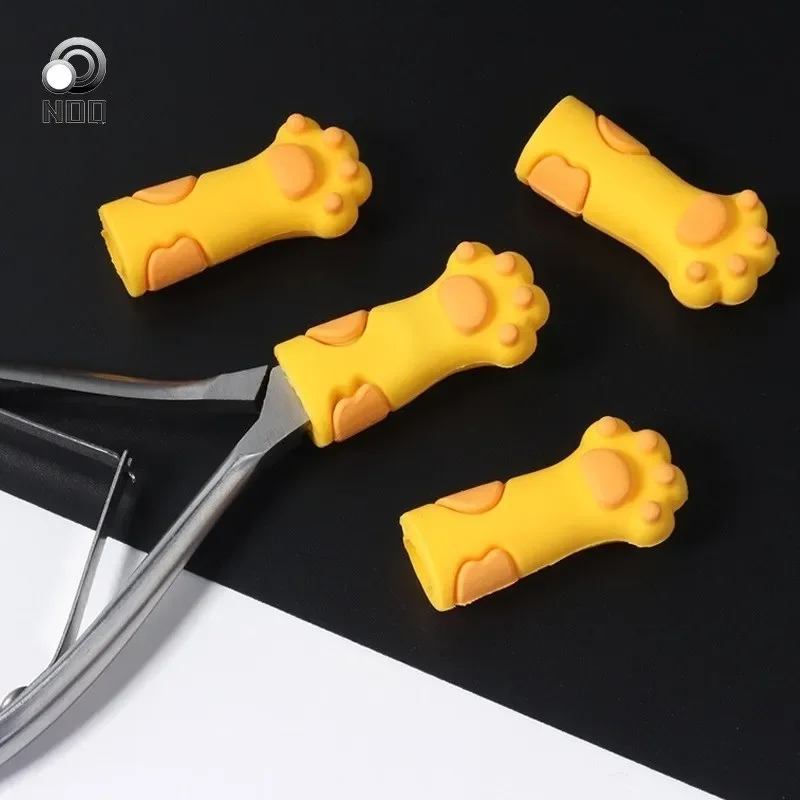 3pcs Scissors Protective Cover Nipper Cover Sleeve for Nail Cuticle Scissors Manicure Pedicure Tools Dead Skin Tweezer Cap