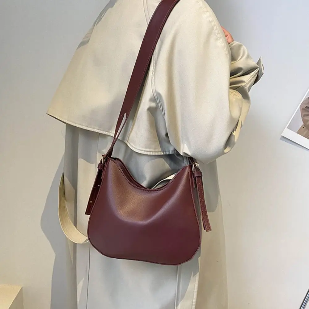 

Women Vintage Underarm Bag 2024 Soft PU Leather Fashion Half-moon Shoulder Bag Small Handbags Causal Shoulder Messenger Bag