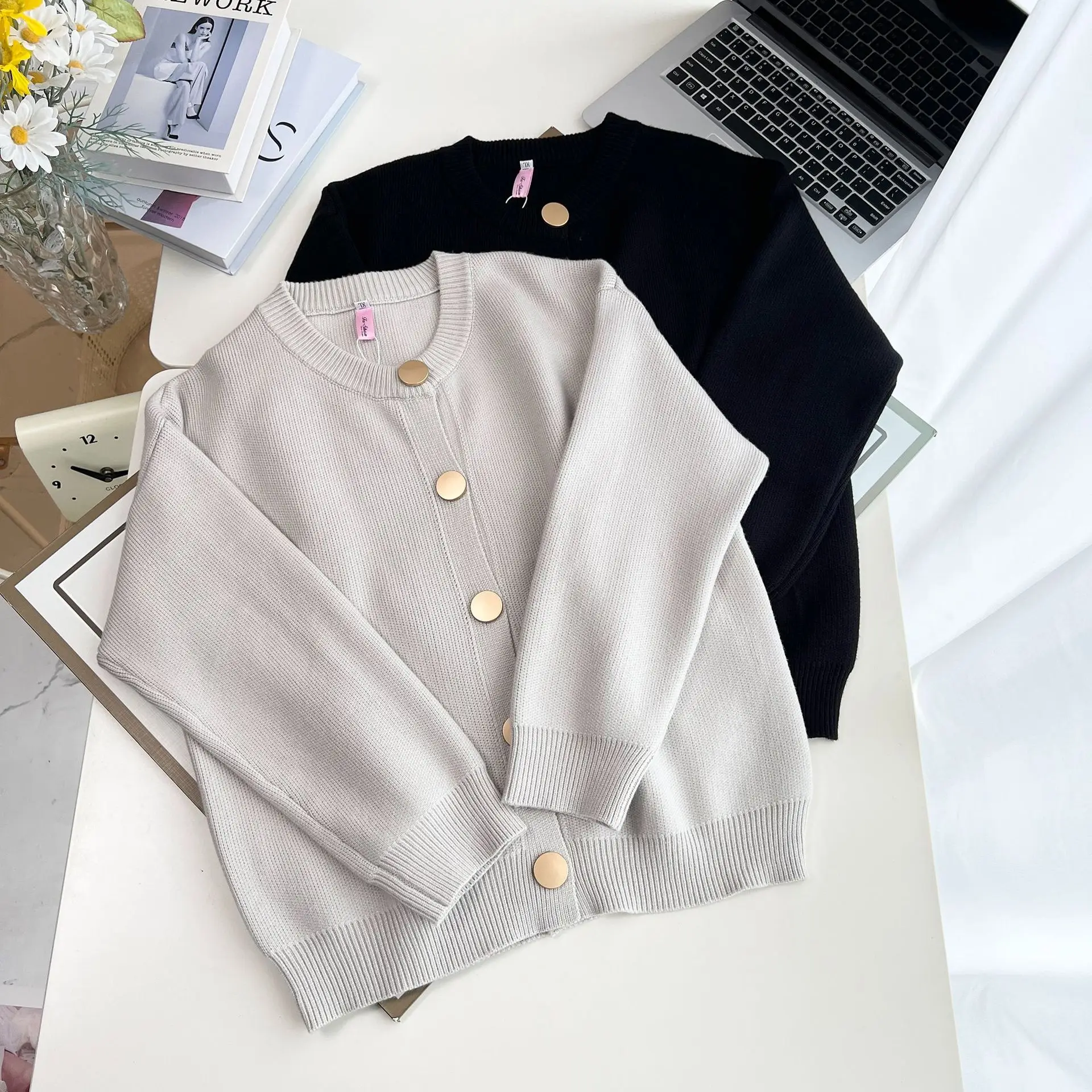 XXXXL Fashion Plus Size Women's Cardigan Sweater 2025 Autumn New Casual And Artistic Style Big Button Solid Color Knitted Coat