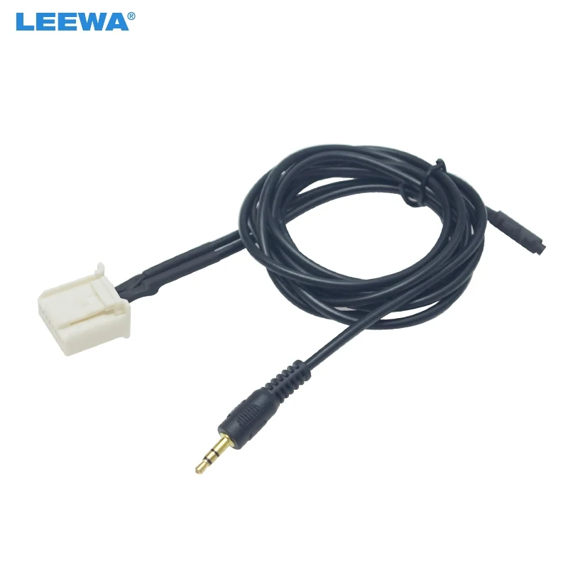 

LEEWA Car 3.5mm Jack AUX-IN Socket CD Radio Audio Cable With Micphone for Subaru Forester 2013 AUX Wire Adapter #CT6159