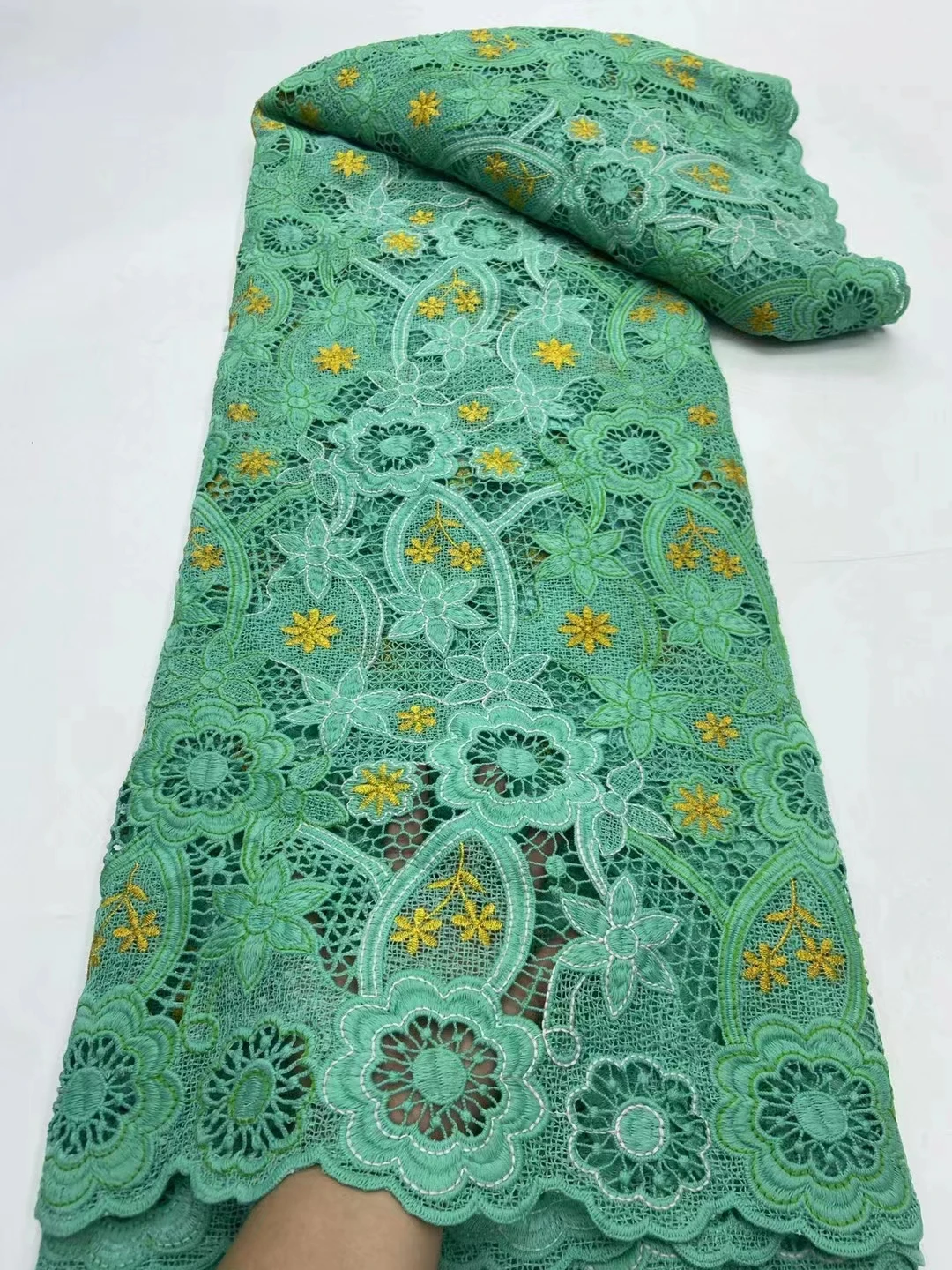 

Африканский шнур, кружевная ткань 2024, высококачественный водорастворимый нигерийский французский гипюр, шнур с блестками для шитья свадебного платья