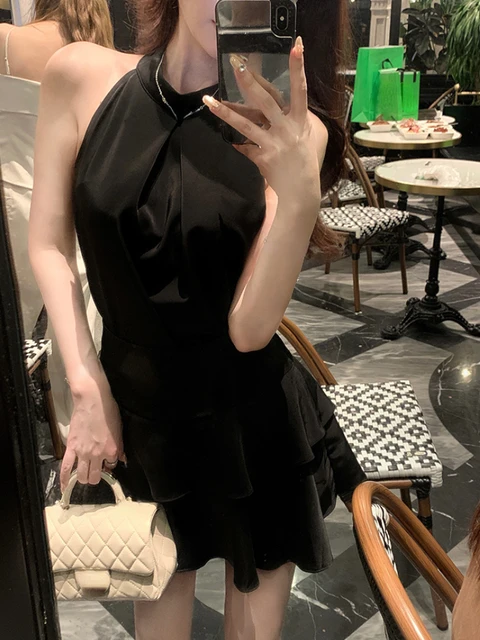 Uma Elegância Atemporal: Descubra o Conjunto Vestido de Cetim Elegante 2 Conjunto Vestido de Cetim Elegante de 2 Peças