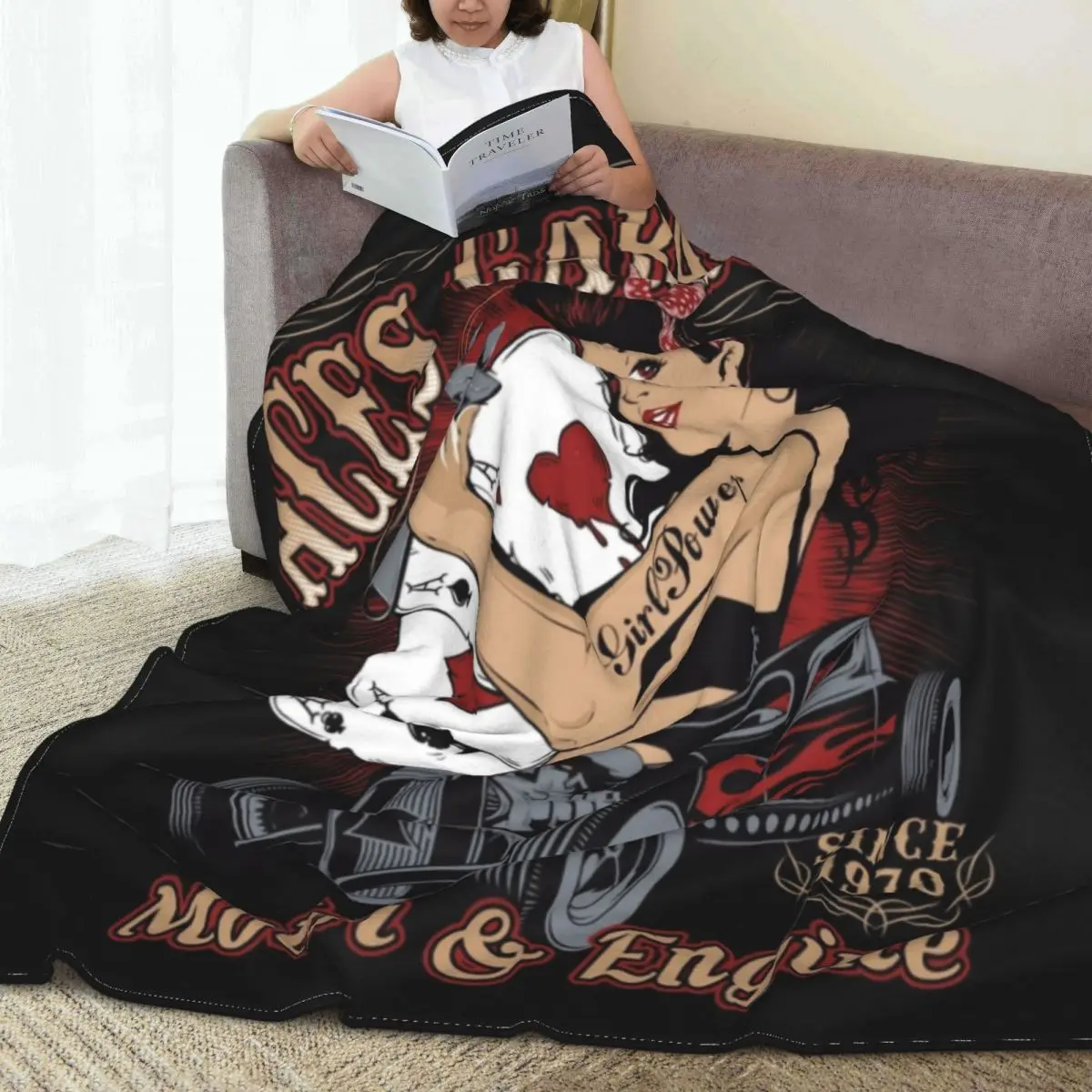 ��Ŀ���� �ɾ� �縻 ȩ �Ƿ�, ��Ƽ�� �� �ε� ���, �ö��� �ø��� �߱ݼ� ���� ������ ���, ������ ħ�� ����, 1970 ���