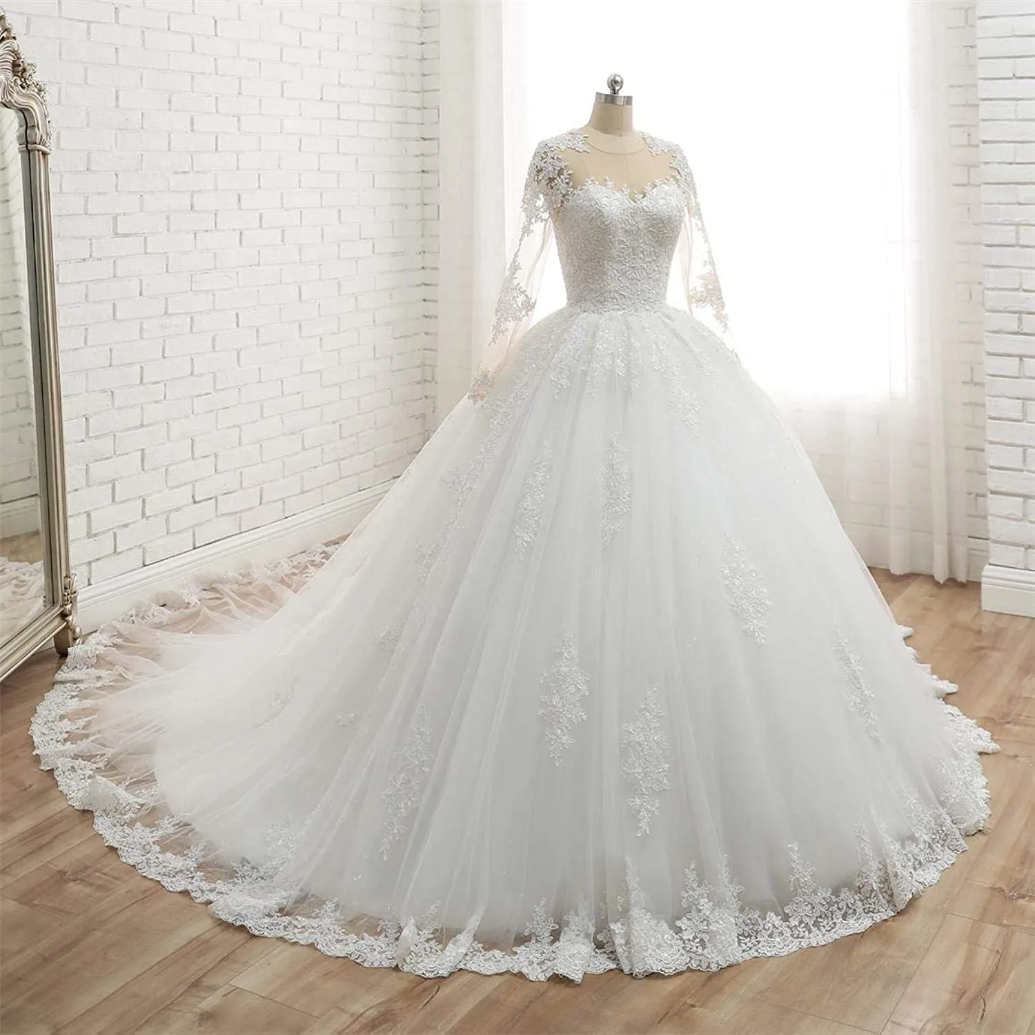 

White Ball Gown Women Wedding Dresses Appliques Tulle Scoop Long Sleeves Bridal Gowns Formal Vestido De Noiva robe de mariée