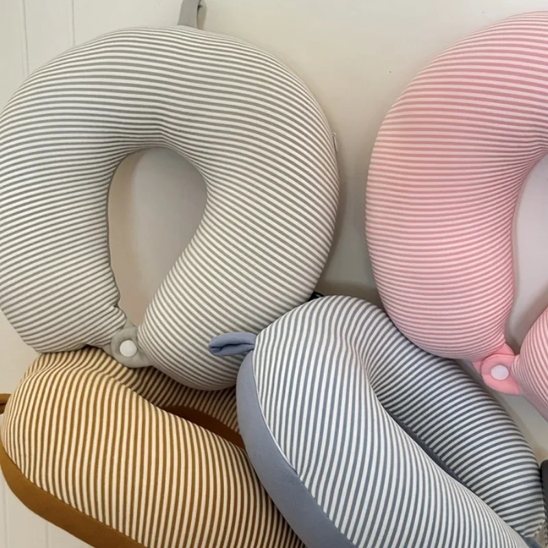 2025 new knitted striped U-shaped neck pillow multi-function travel aircraft portable use pillow 6