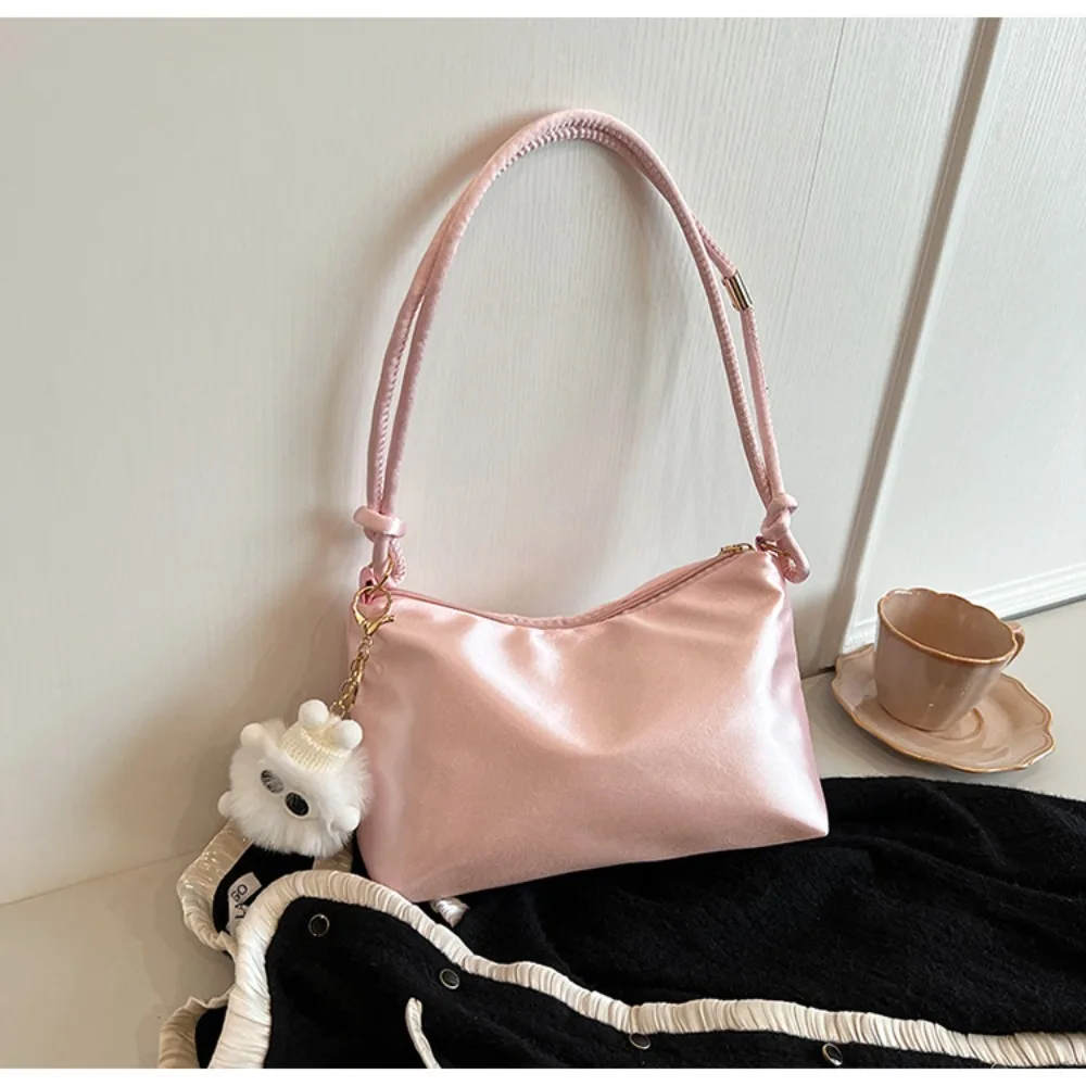 Borsa a tracolla elegante alla moda in tinta unita di alta qualità Borsa a tracolla per il tempo libero in raso di stoffa liscia sotto le ascelle - immagine 3