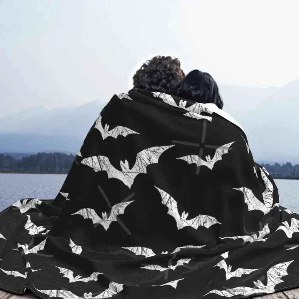 Bats Pattern Throw Blanket Halloween Goth Fleece Flannel Lightweight Blankets for Home Office Couch Bed Sofa Car All Season 2