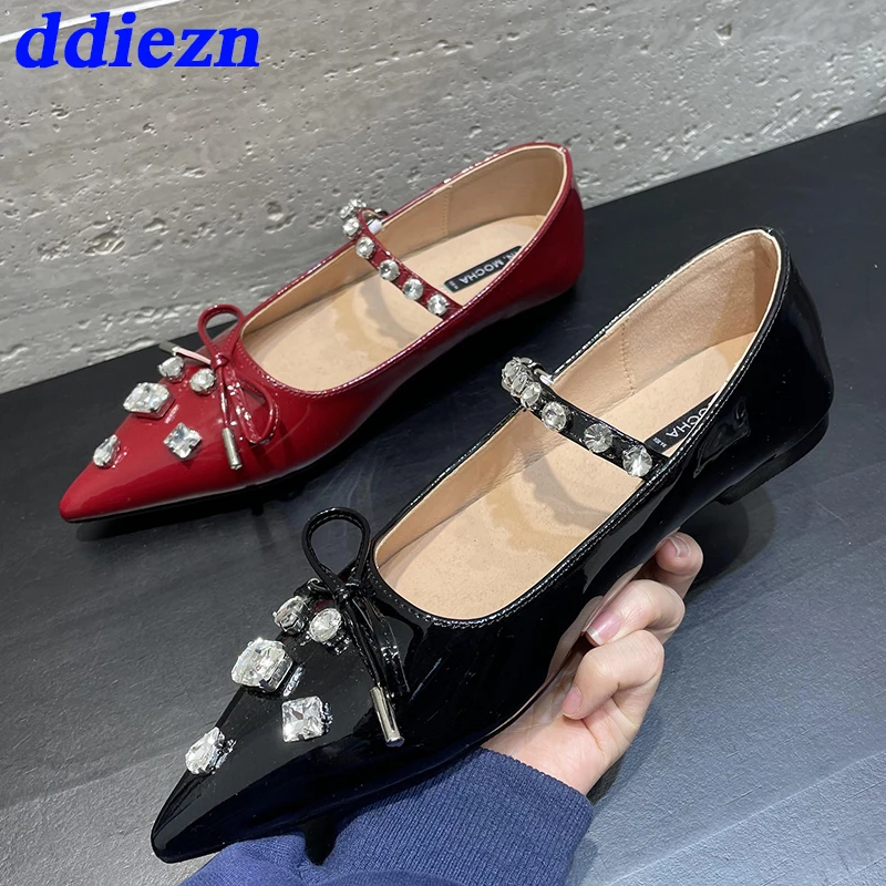 

2023 Lolita Style Fashion Rhinestones Women Flats Shoes Pointed Toe Ladies Flat With Shoes Buckle Casual Female Footwear