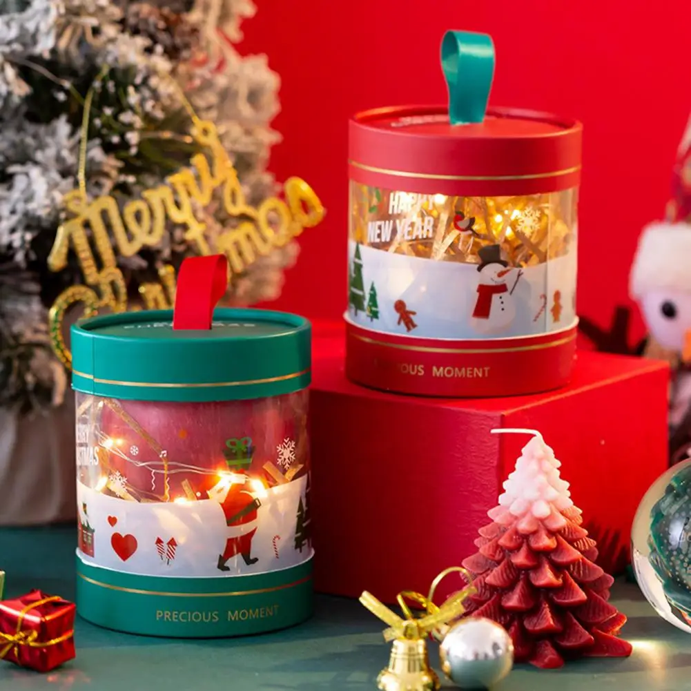 

The box has a transparent design that clearly displays the Christmas decorations inside, enhancing its aesthetics