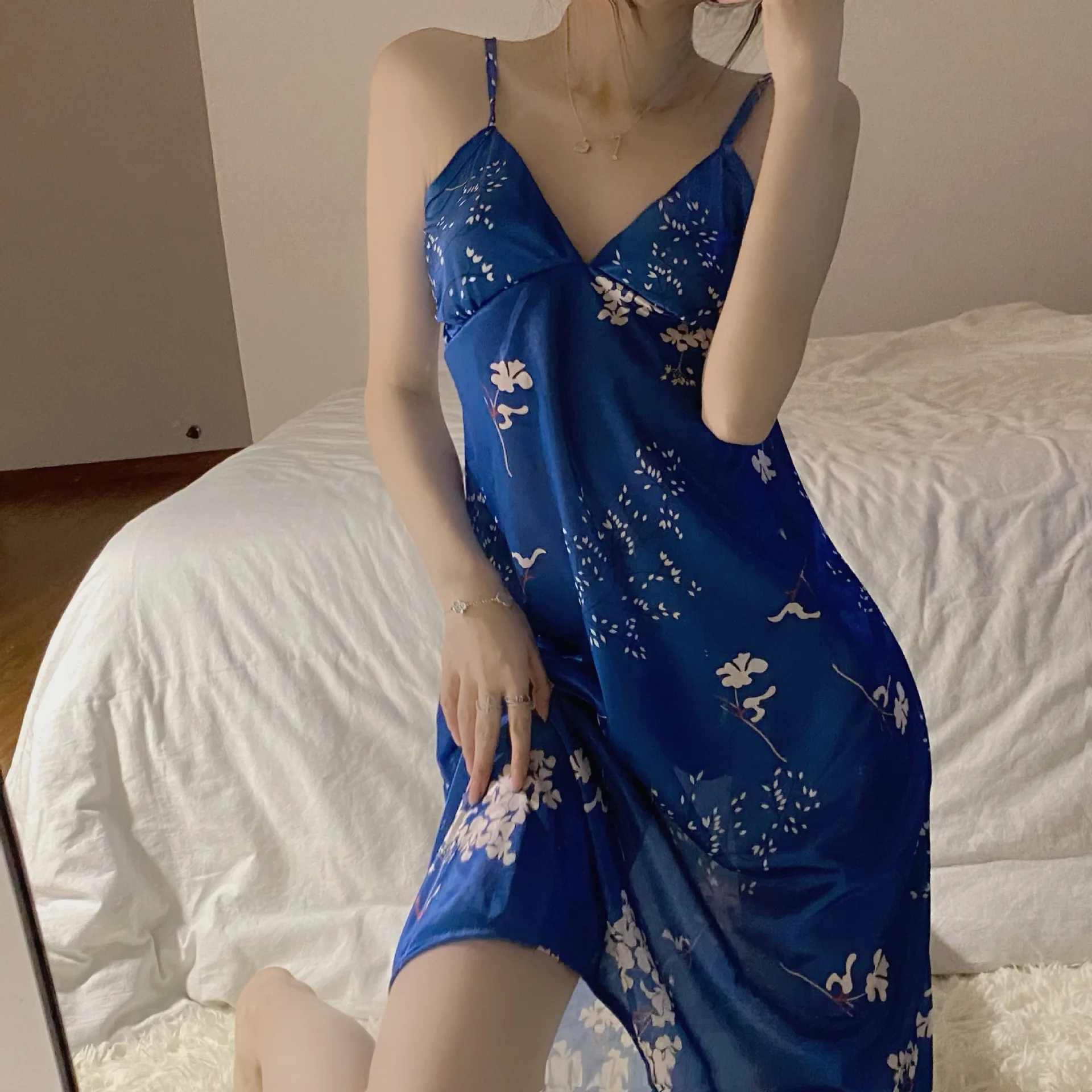 Women Nightgowns with Padded Bra Sexy Satin Silk Nightwear Striped Sleepwear Dress Lingerie Sleepdress Mini Homedress Nightdress
