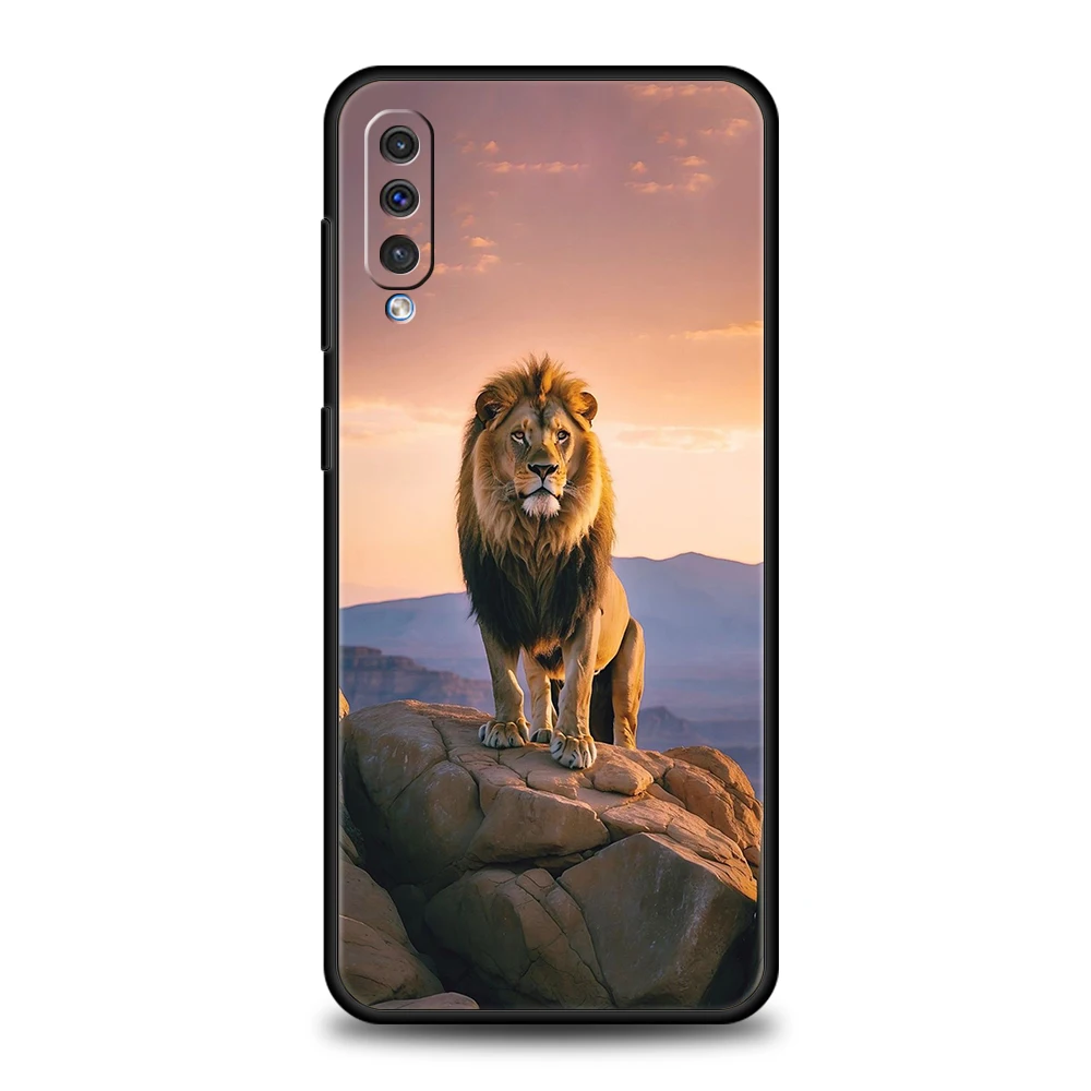 Lion King Animal Design Phone Case - Vibrant and Protective Cover
