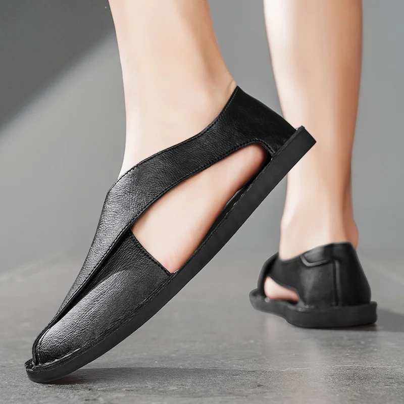 Summer Men's Sandals Handmade Leather Casual Shoes Comfortable Slip-On Beach Shoes Breathable Sandals Loafers Wading Aqua Shoes