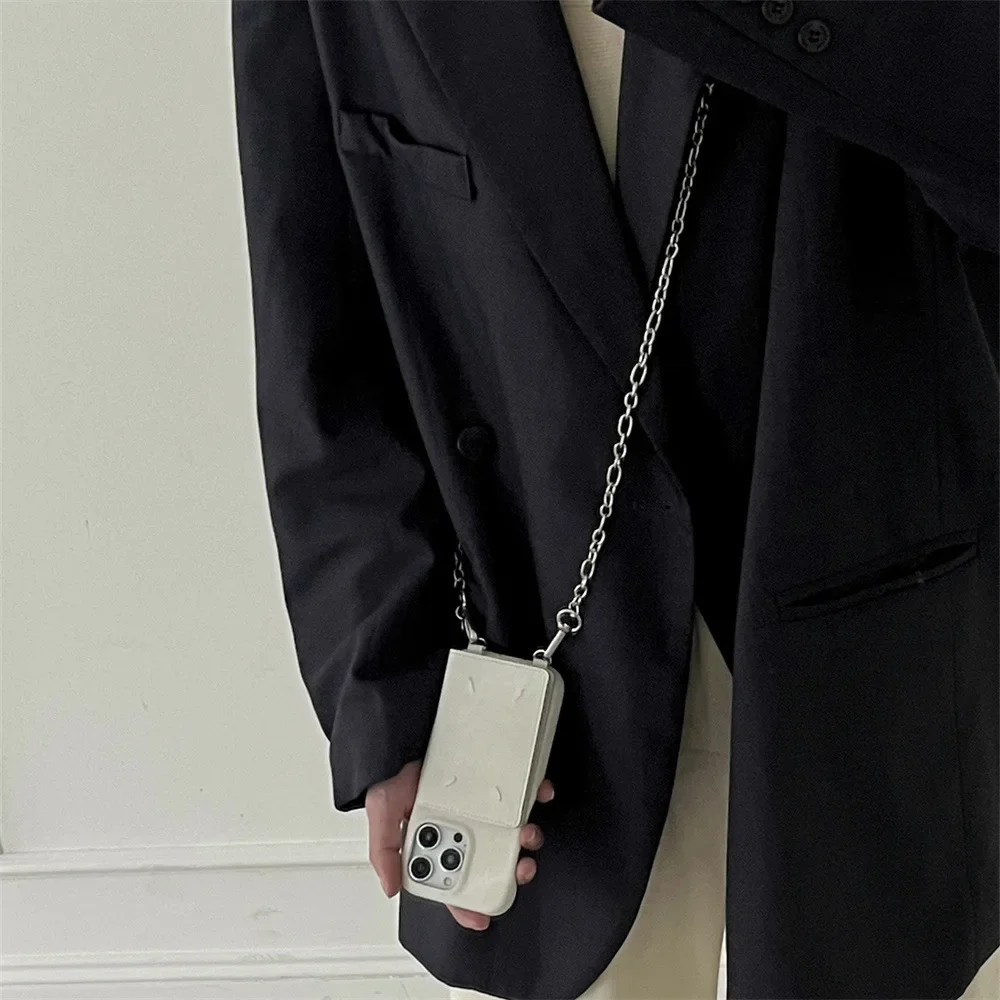 thumbnail image 1 of Funda para teléfono con ranura para tarjeta cosida a mano Inssimple con diseño cruzado, compatible con iPhone 15/14pro, cobertura completa, rígida, para iPhone 13/12, 1 of 5