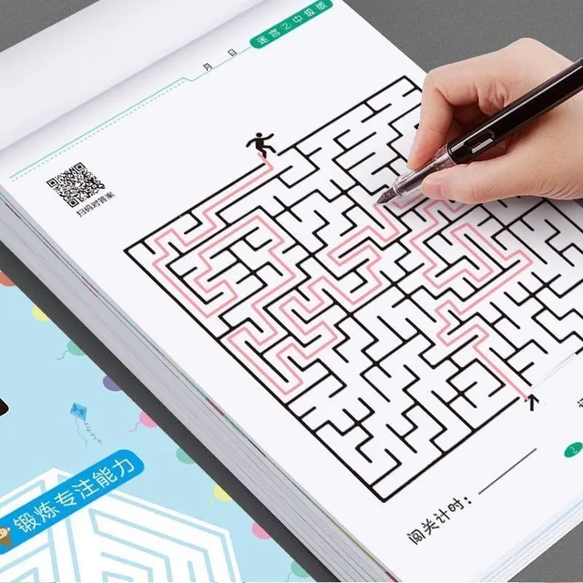 1/2P Children's Concentration Maze Training Book Student Thinking Development Attention Game Puzzle Intelligence Development Toy 2