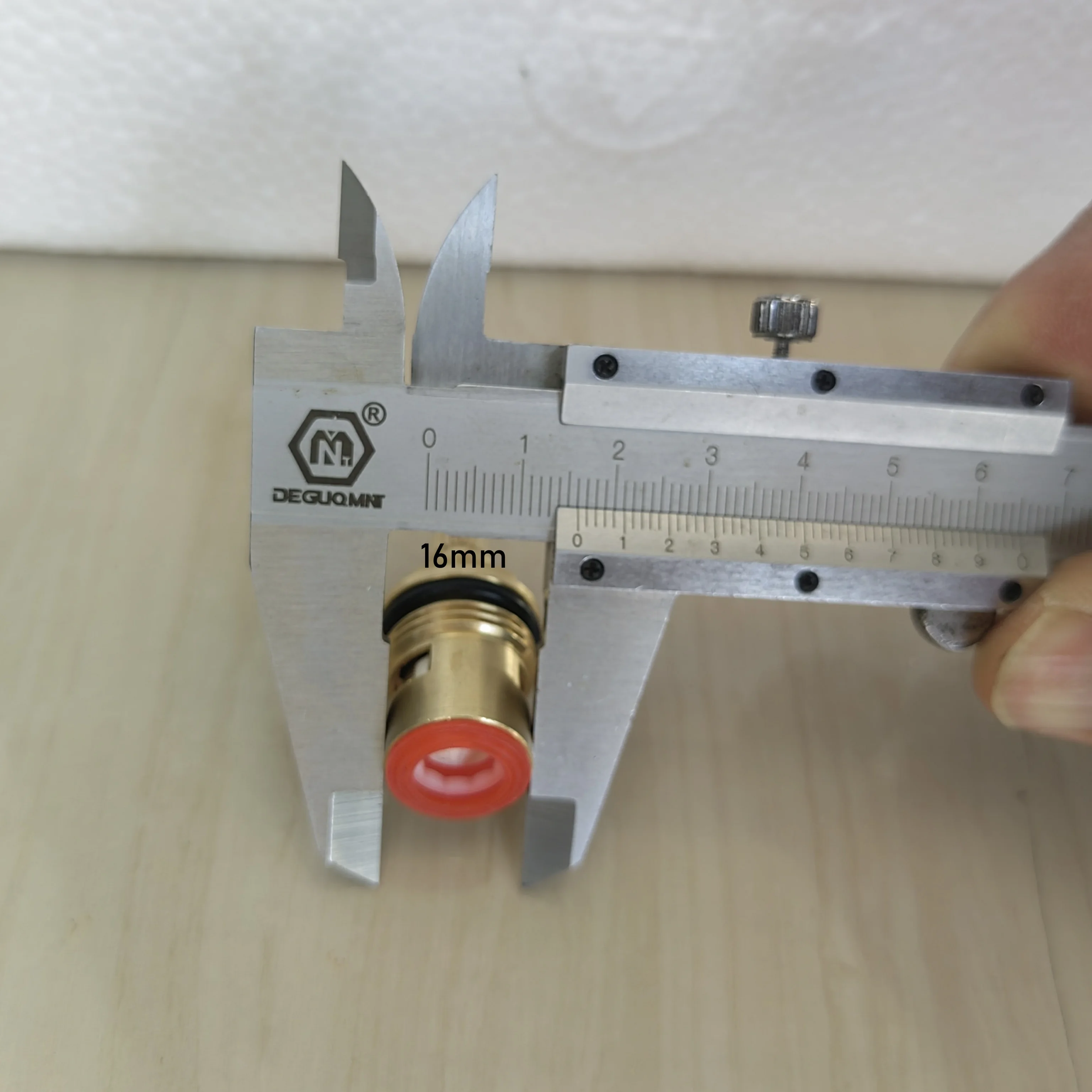 1/4 Turn G3/8 single Teeth Brass Cartridge Accessories Hot or Cold Faucet Brass Valve Core
