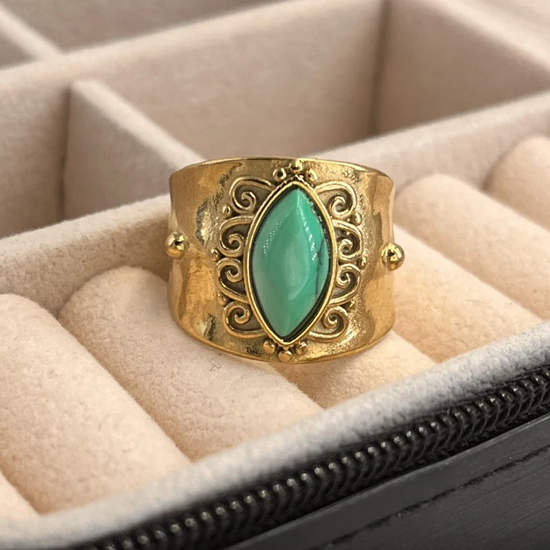 ターコイズストーンのゴールドオープンリング ヴィンテージフラワーターコイズ天然石,ラージオープンリング