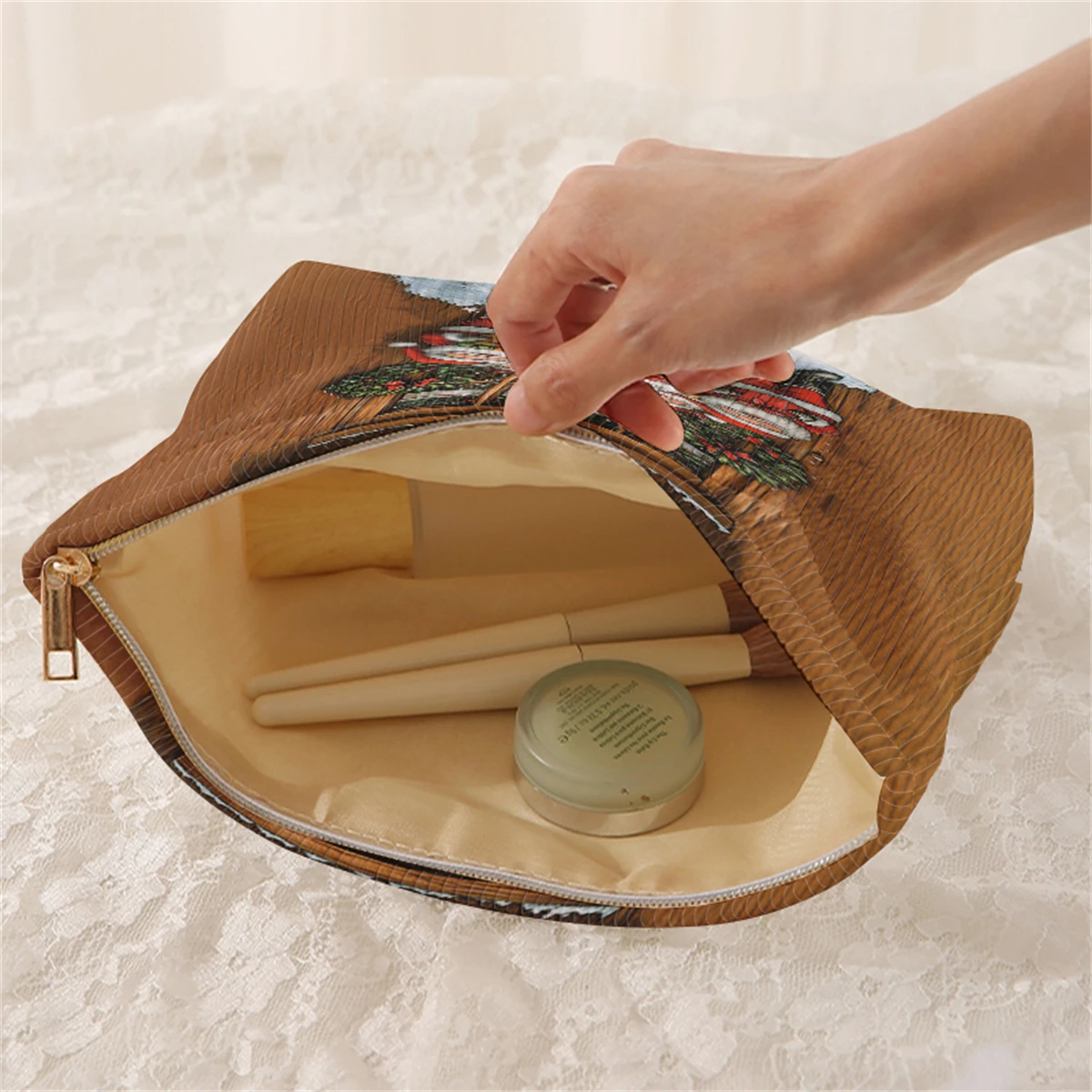 1 Christmas themed corduroy makeup bag, lightweight zipper makeup storage box, multifunctional bag with lining