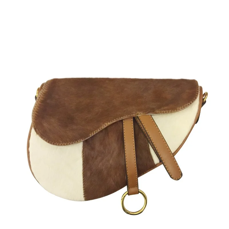 Saddle-shaped Women's Luxury Leather Bag Horse Leather Material High Quality Crossbody Bag Fashion Popular Saddle Bag