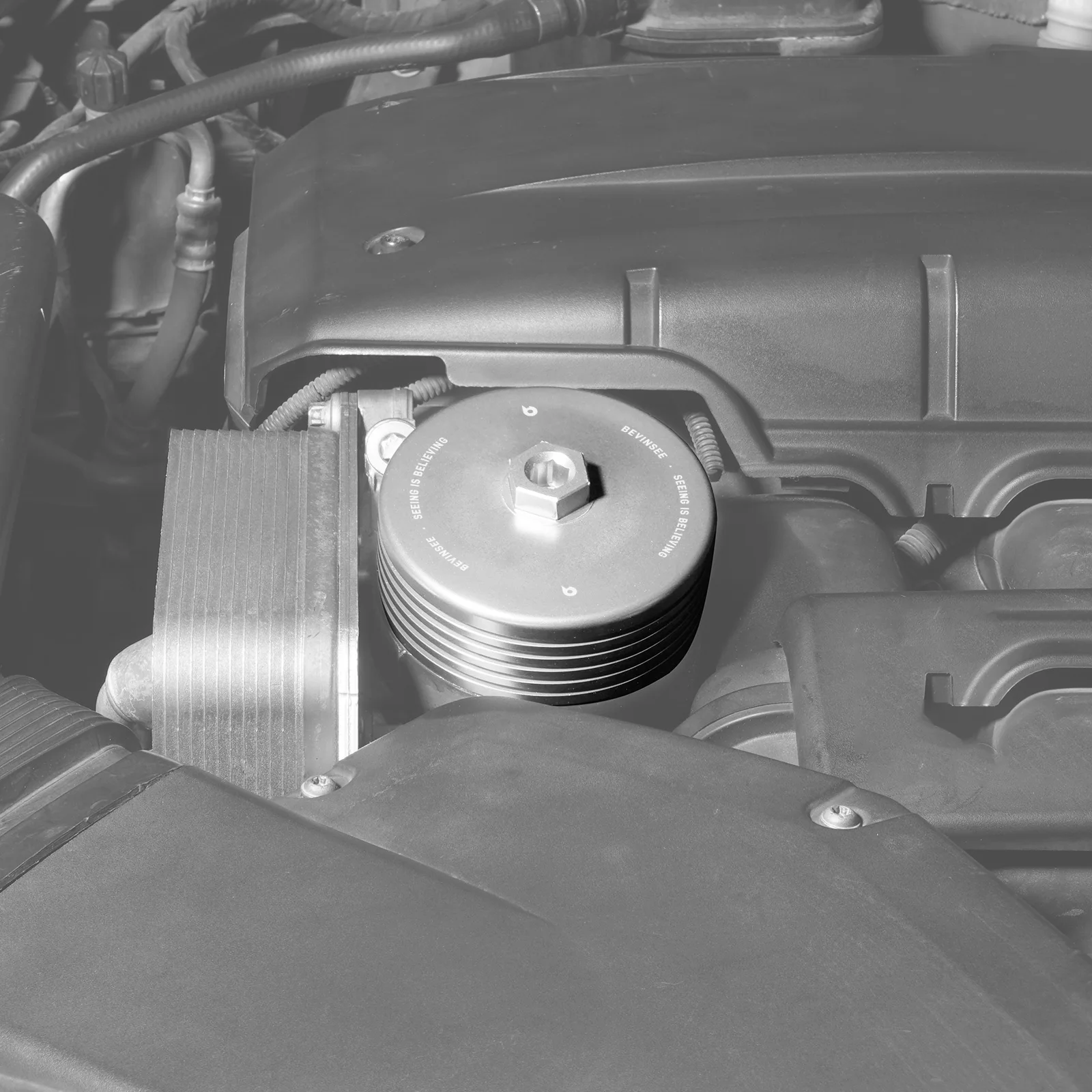 BEVINSEE Aluminium Ölfiltergehäusedeckel für BMW F30 F32 F80 F82 E90 E92 F10 F20 F22 F87 E82 E60 F25 E70 E71 E84 N55 N54 N52 S55 – Detail 9