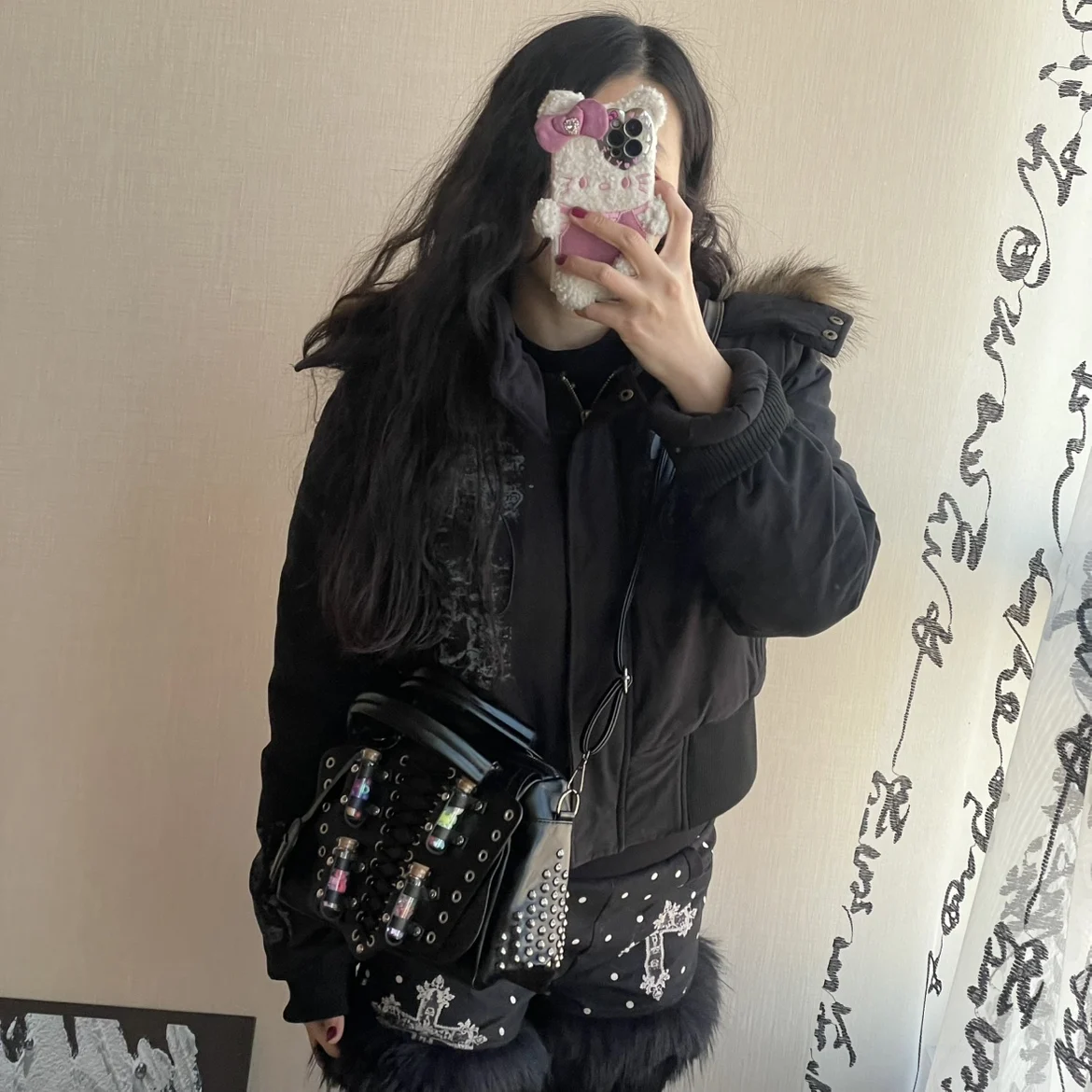 Rivet Luxury Desinger Vintage Women's Handbag Fashion High Quality Lace-up Punk Motorcycle Bag Ladies Large Capacity Travel Bag