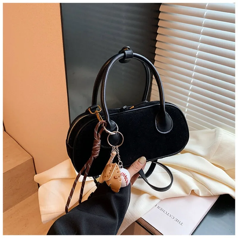 Faux Suede Retro Shoulder Bag for Women 2025 Winter Trend New Y2K Handbags Females Travel Luxury Fashion Tote Bags